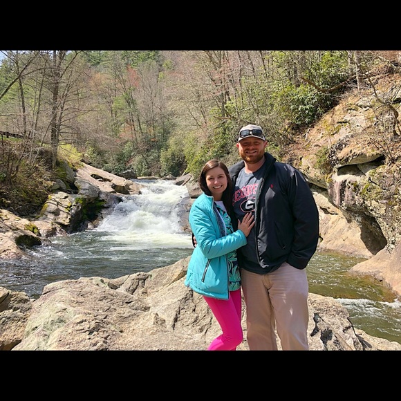 Meet your Posher, Nikki - Picture 4 of 5